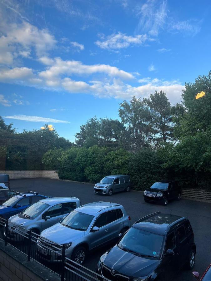 Edinburgh City Centre - Powderhall Modern Spacious 2 Bedroom Apartment With Free Parking Eksteriør bilde