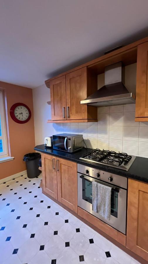 Edinburgh City Centre - Powderhall Modern Spacious 2 Bedroom Apartment With Free Parking Eksteriør bilde