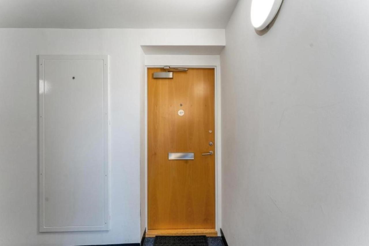 Edinburgh City Centre - Powderhall Modern Spacious 2 Bedroom Apartment With Free Parking Eksteriør bilde